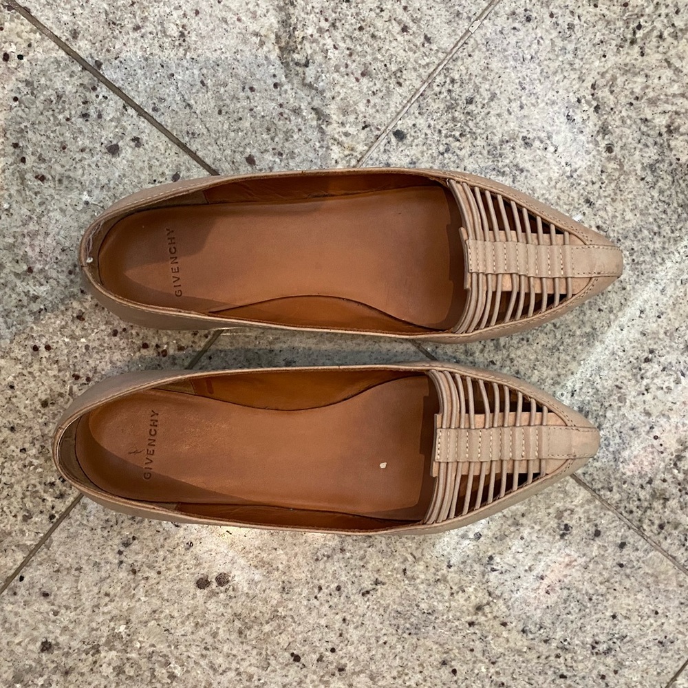 Givenchy flats